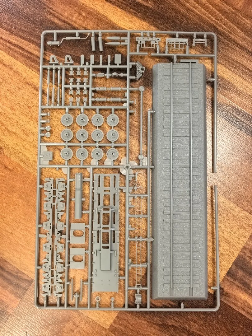 Сборная модель жд орудия Leopold 1/72 Hasegawa - миниатюра 5