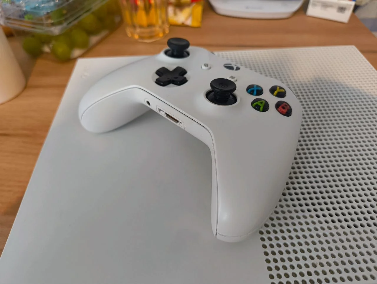 Оригинал контроллер Xbox one 1708 - изображение 1
