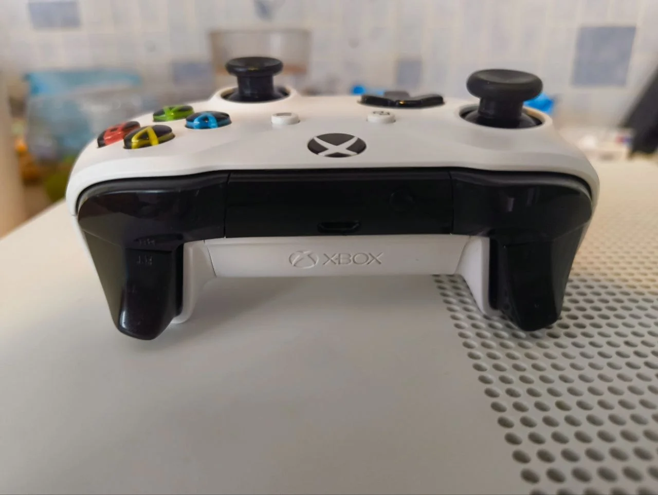 Оригинал контроллер Xbox one 1708 - миниатюра 4