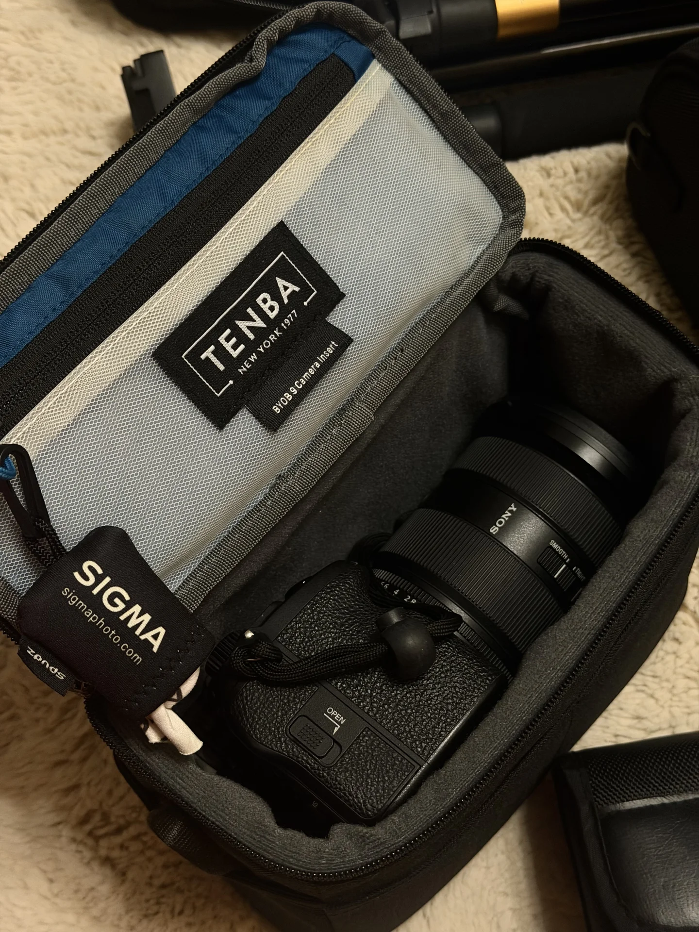 Sony Alpha A7 IV (ILCE-7M4) + Sony FE 24–70mm F2.8 - миниатюра 10