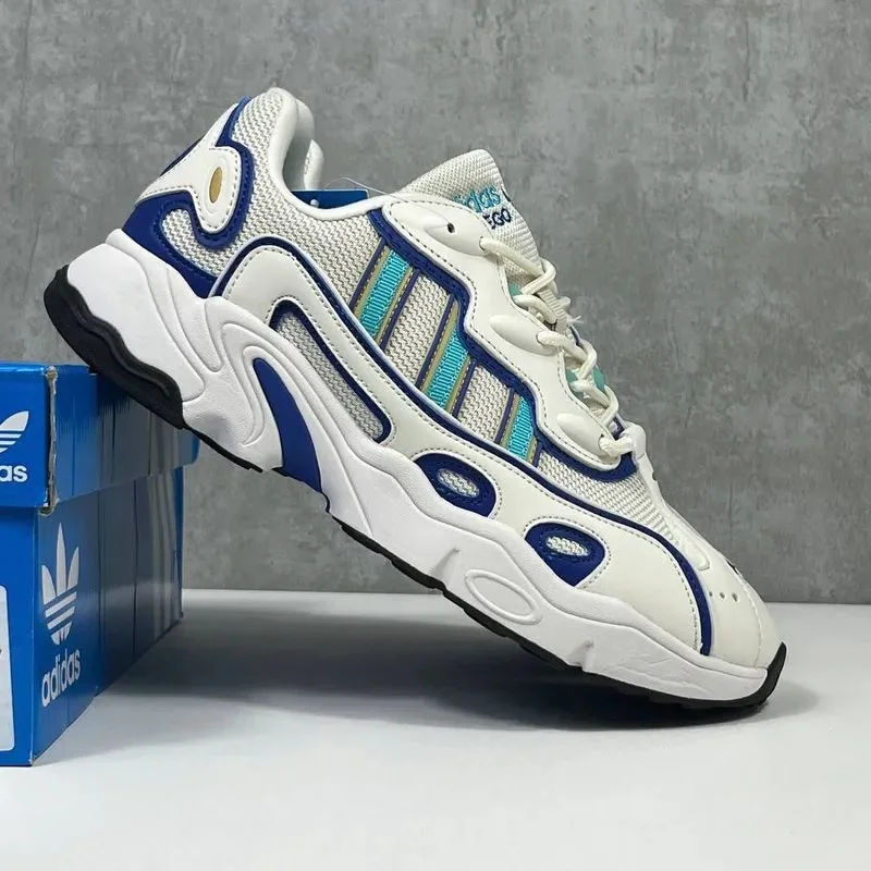 Кроссовки adidas ozweego - миниатюра 3