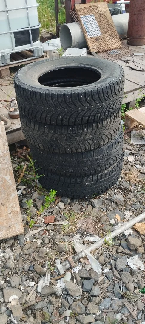 Шины 205/70 r15 - изображение 1
