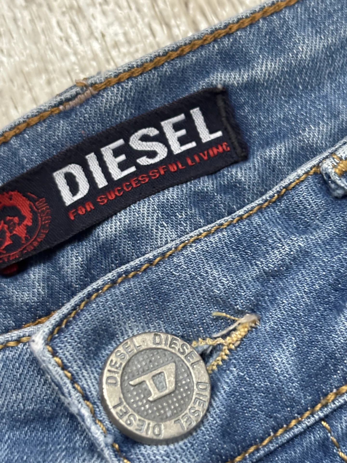 Джинсы Diesel слим фит - миниатюра 5
