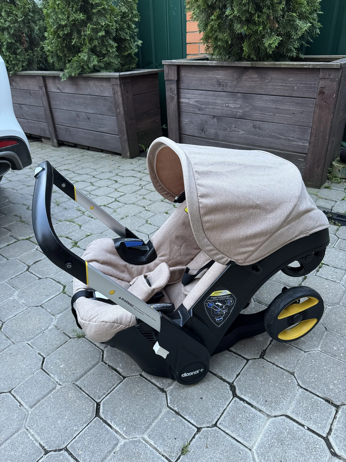 автолюлька doona plus - миниатюра 2