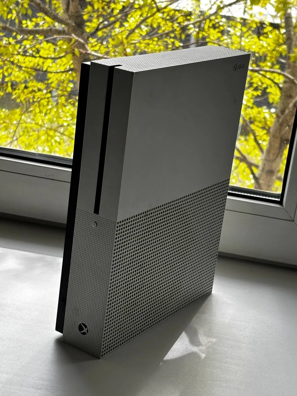 Xbox one S - миниатюра 6
