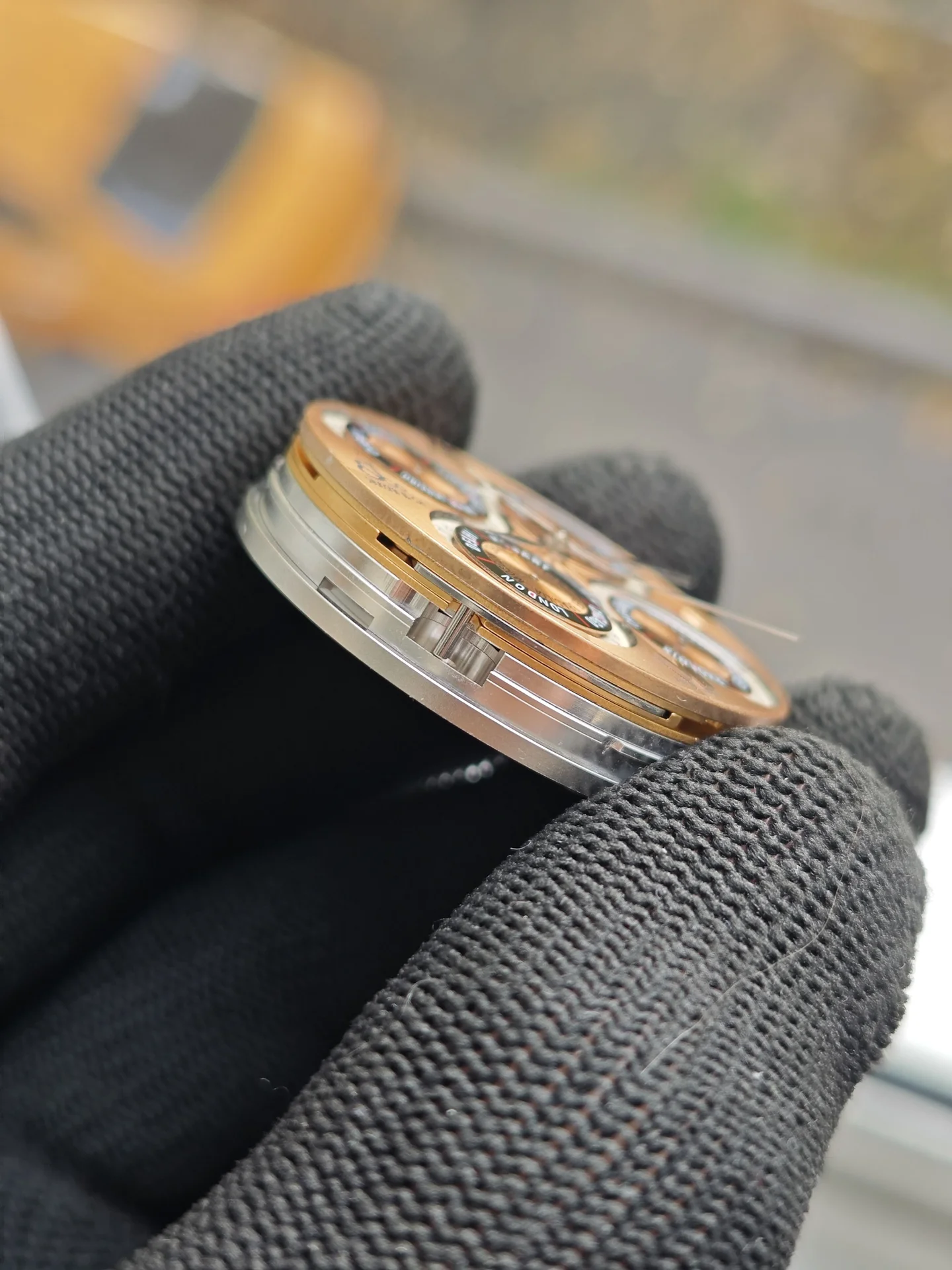 Механизм от часов Jacob & Co. World GMT Швейцария - миниатюра 3