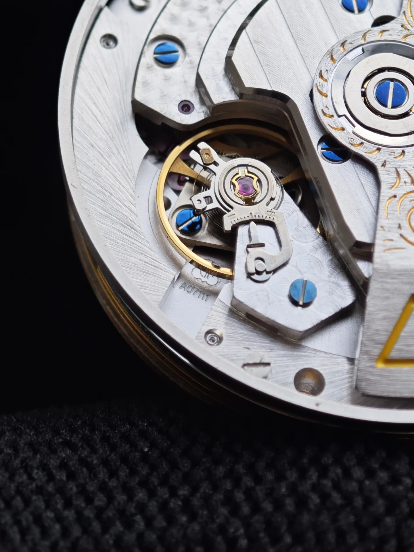 Механизм от часов Jacob & Co. World GMT Швейцария - миниатюра 7