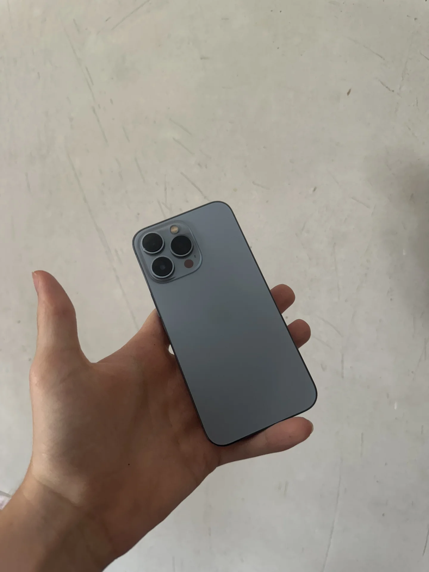 IPhone 13 pro - миниатюра 2