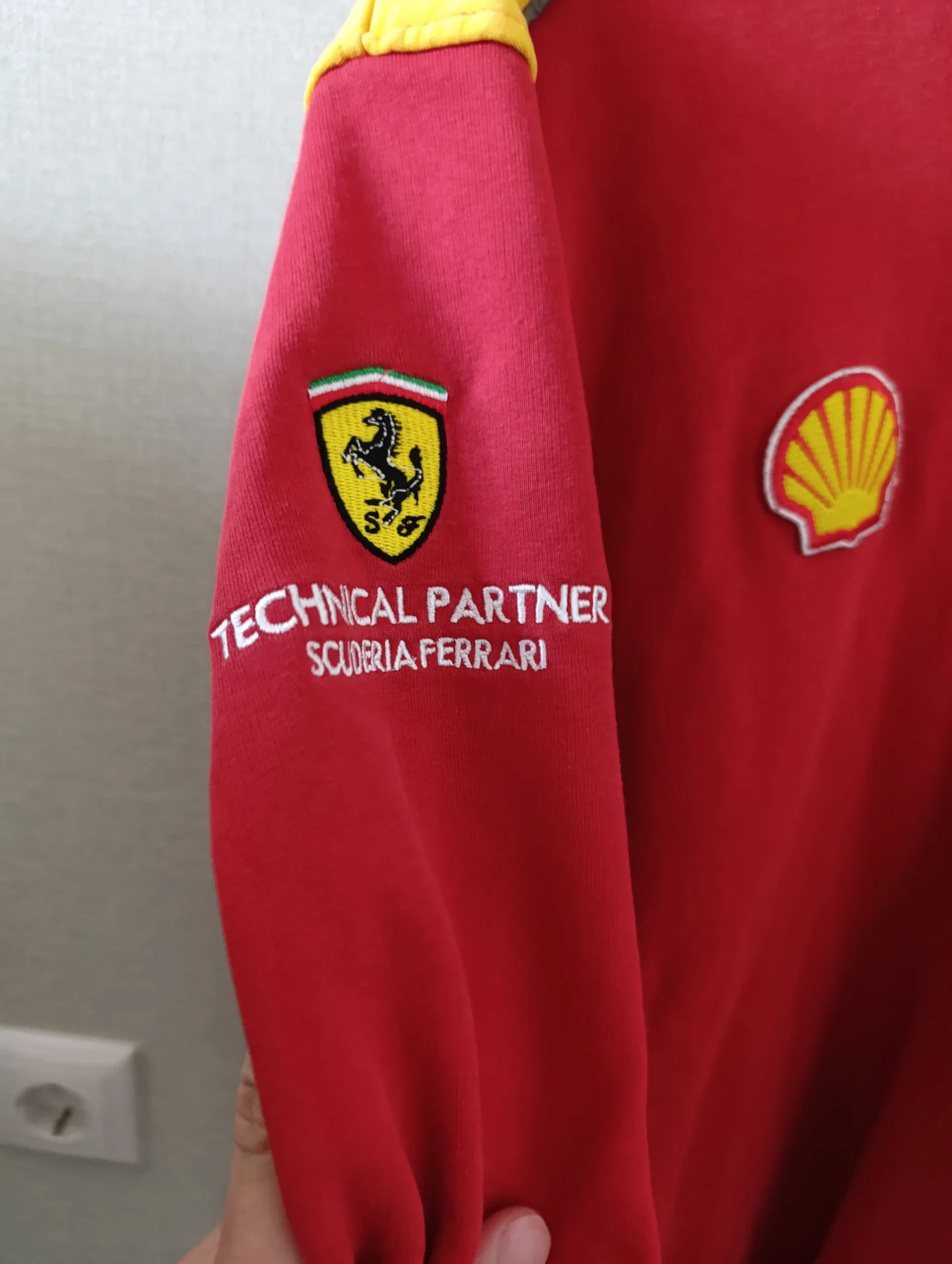 свитшот shell оригинал Ferrari - миниатюра 2