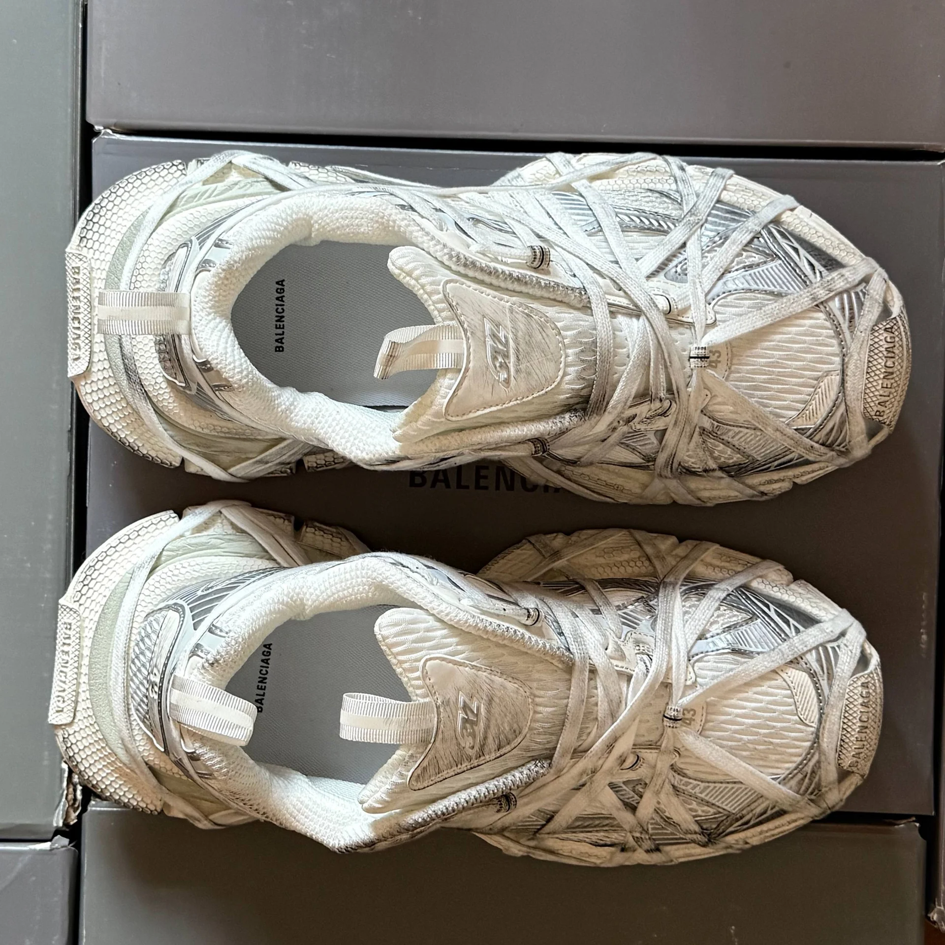 Кроссовки Balenciaga track 3xl - миниатюра 4