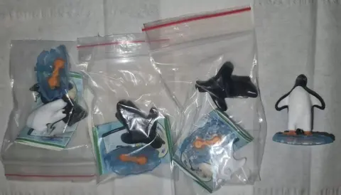 Kinder surprise natoons