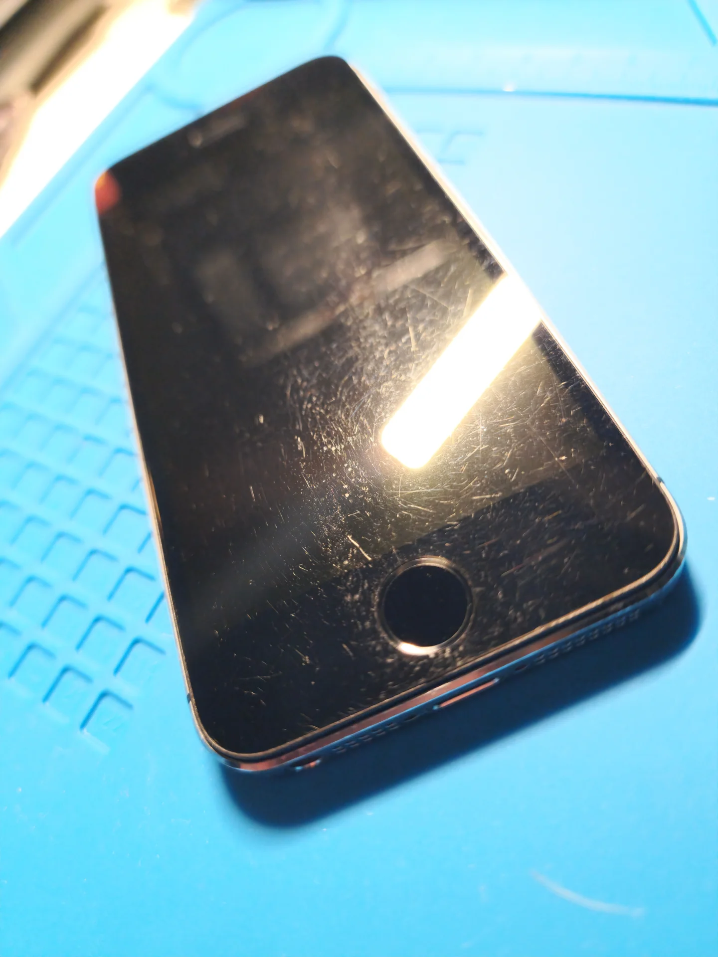 iphone 5s 16gb не заряжается - миниатюра 5