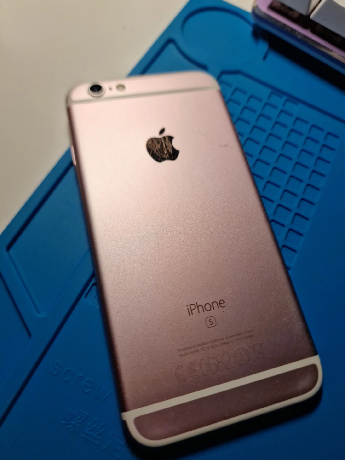 iphone 6s 16 gb pink - миниатюра 11