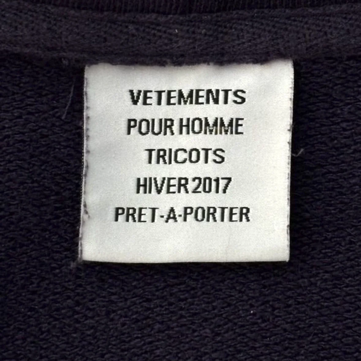 VETEMENTS, очень редкий цена на рынке ~ $3000 - 3500 - миниатюра 4