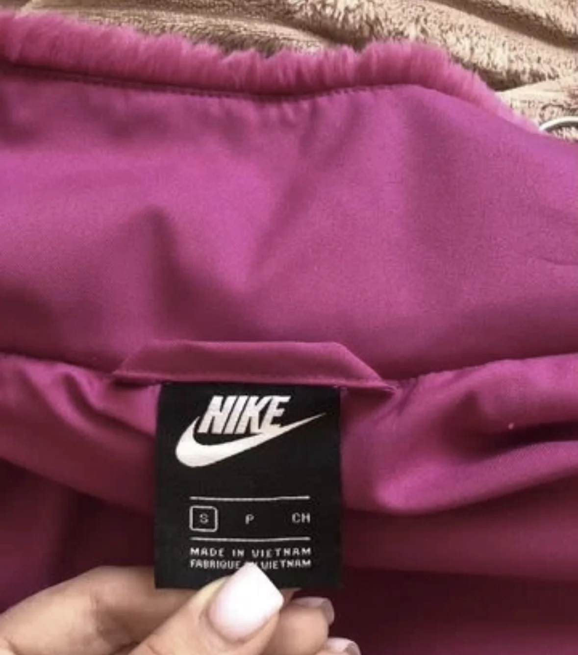 Шуба женская nike - миниатюра 2