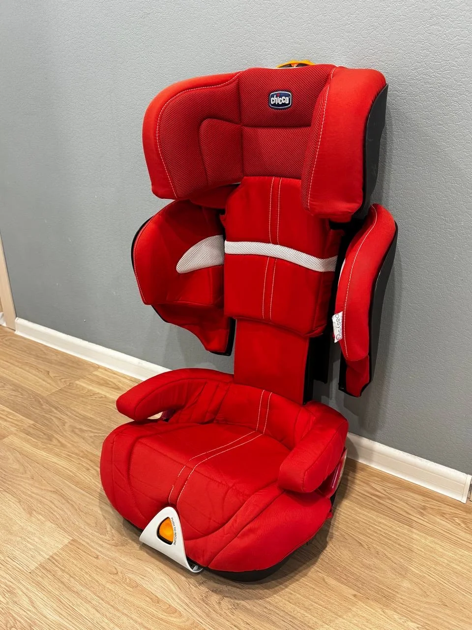 детское автокресло chicco - изображение 1