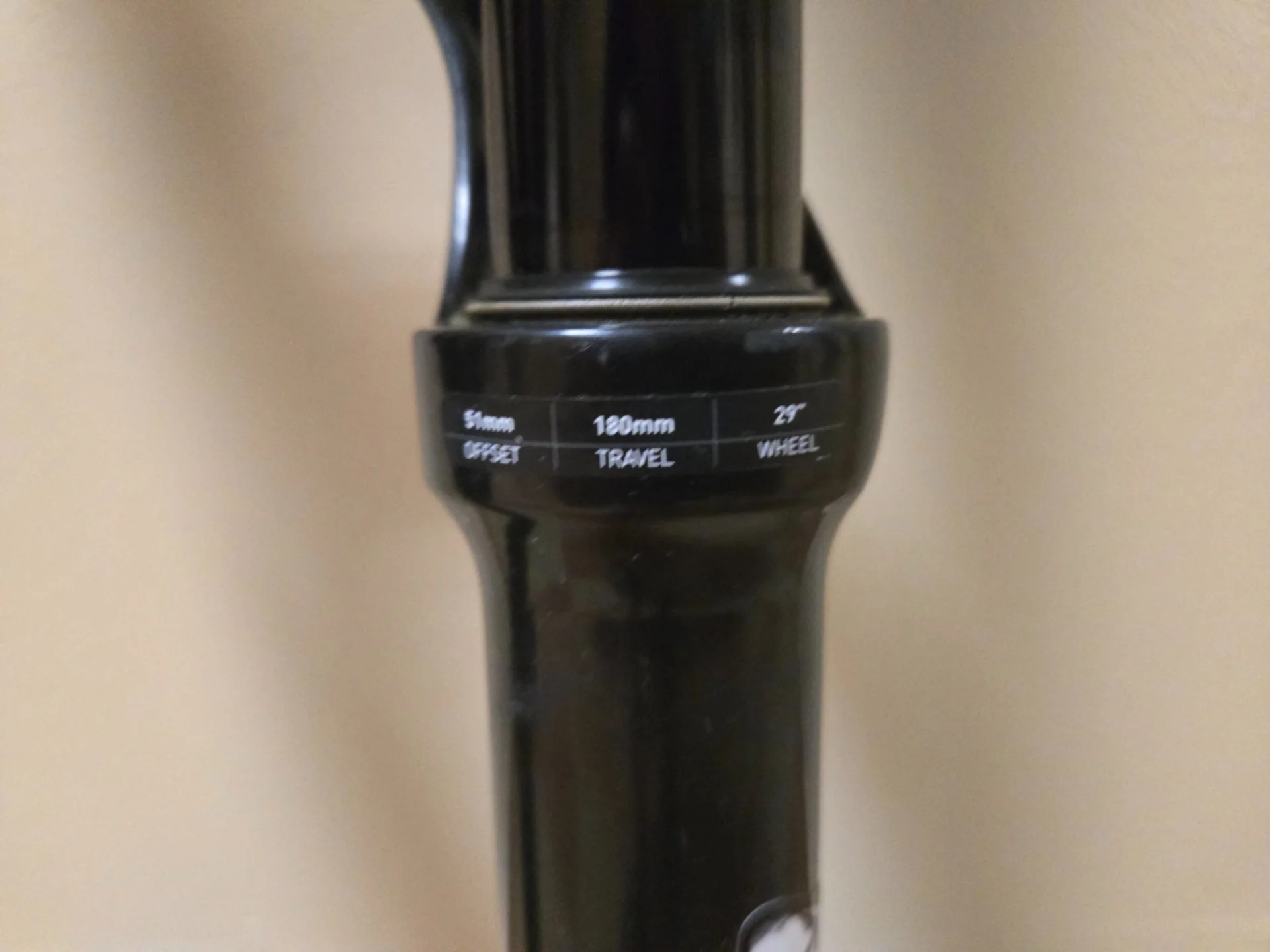 Вилка Rock Shox Yari 29" - миниатюра 4