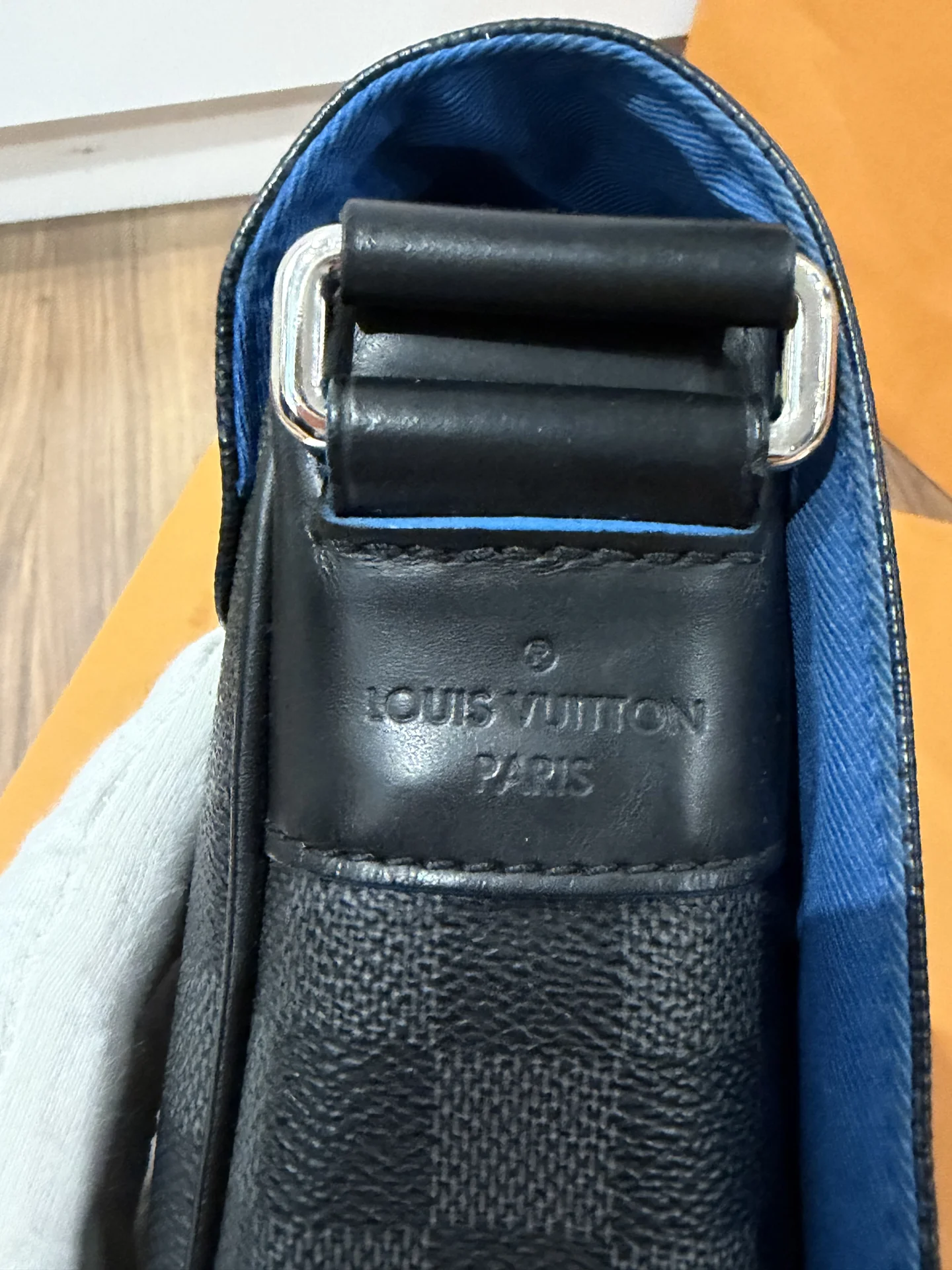 Сумка Louis Vuitton оригинал - миниатюра 4
