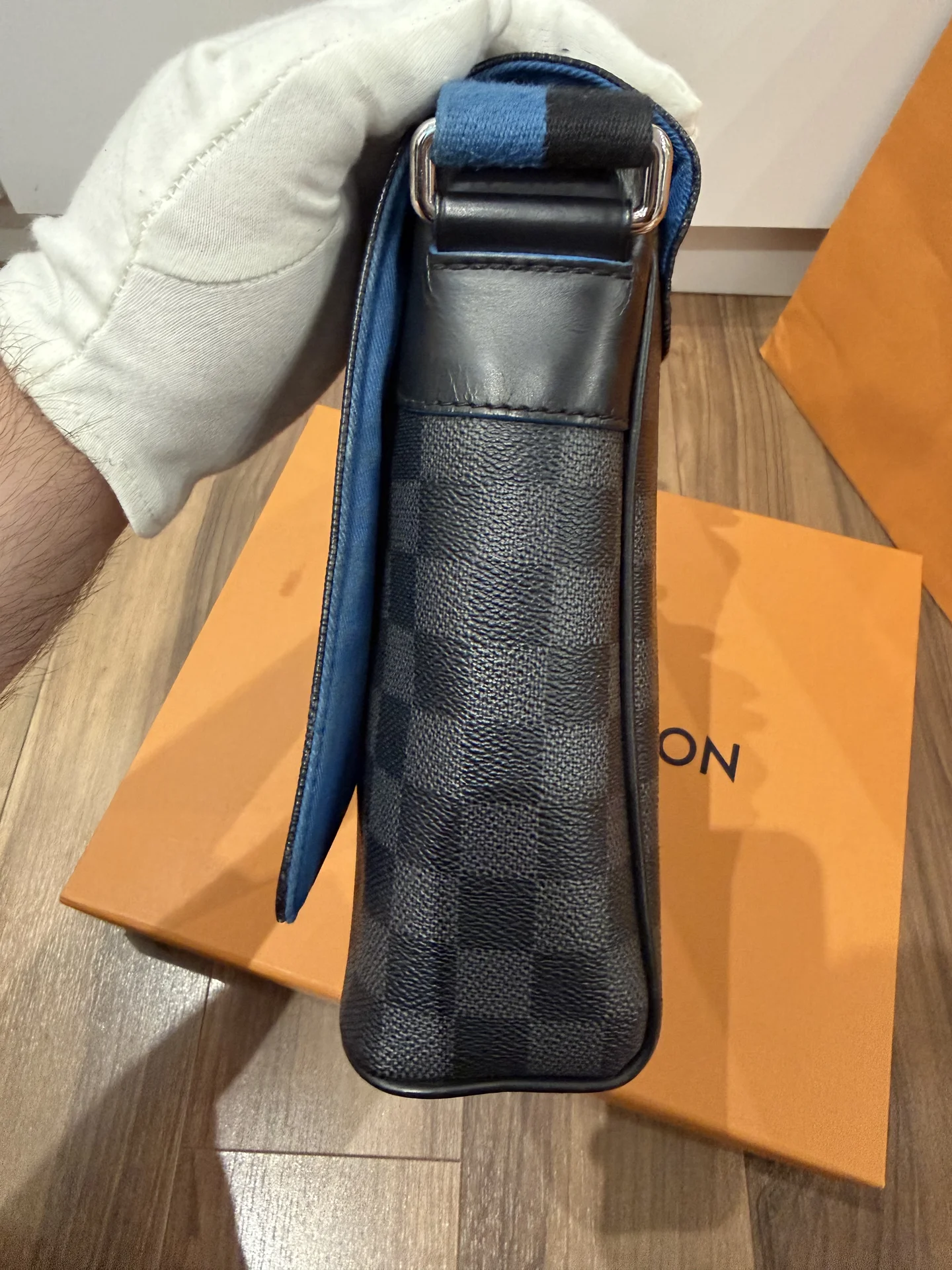 Сумка Louis Vuitton оригинал - миниатюра 7
