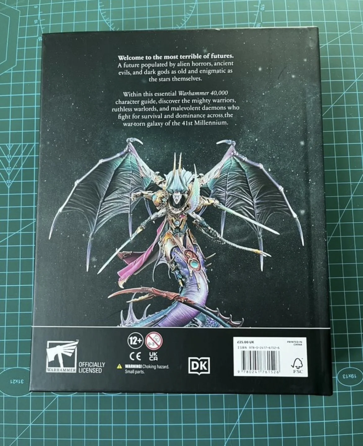 Warhammer 40000 Character Encyclopedia книга - миниатюра 4