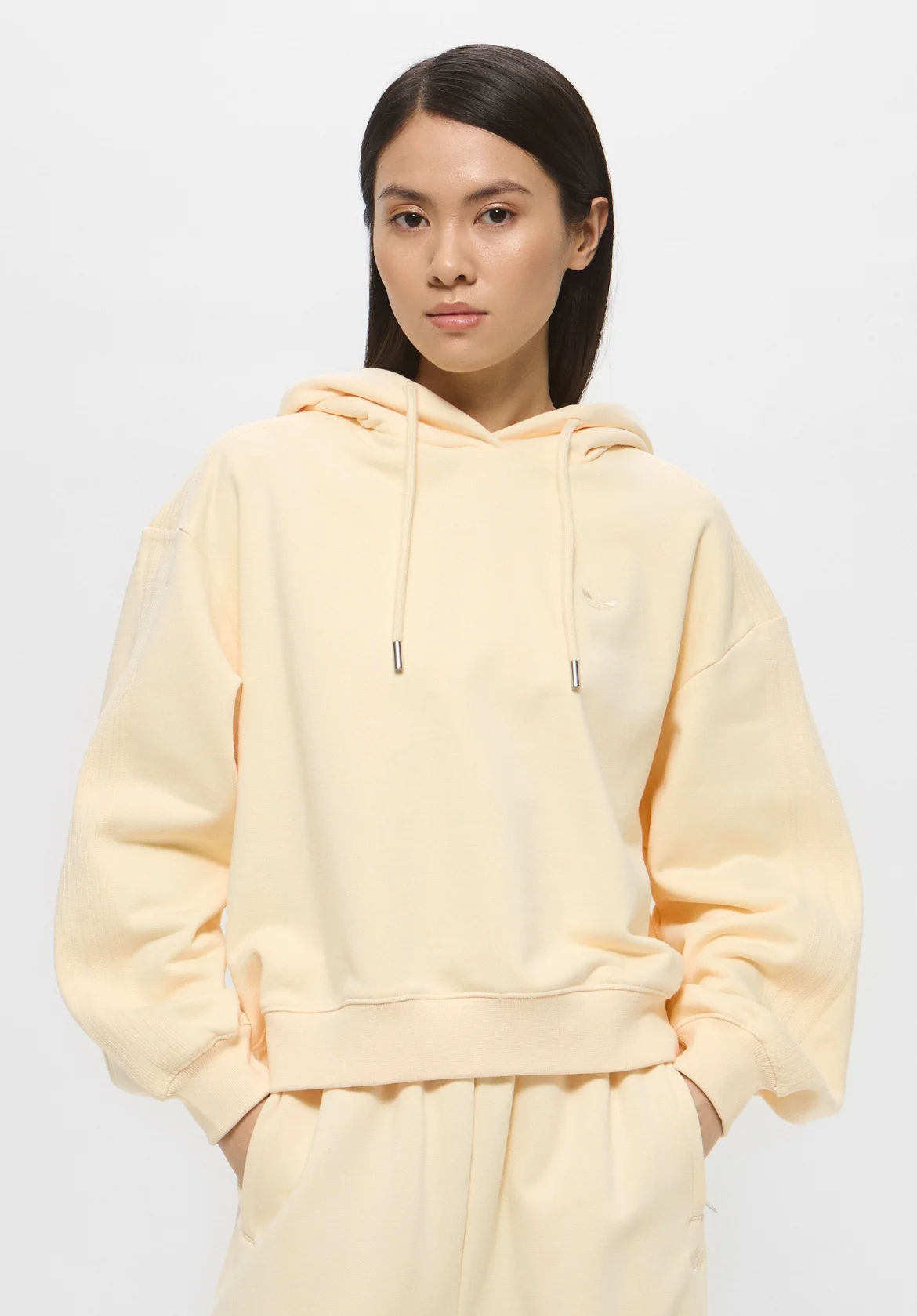 Худи Adidas originals новое размер S и М
