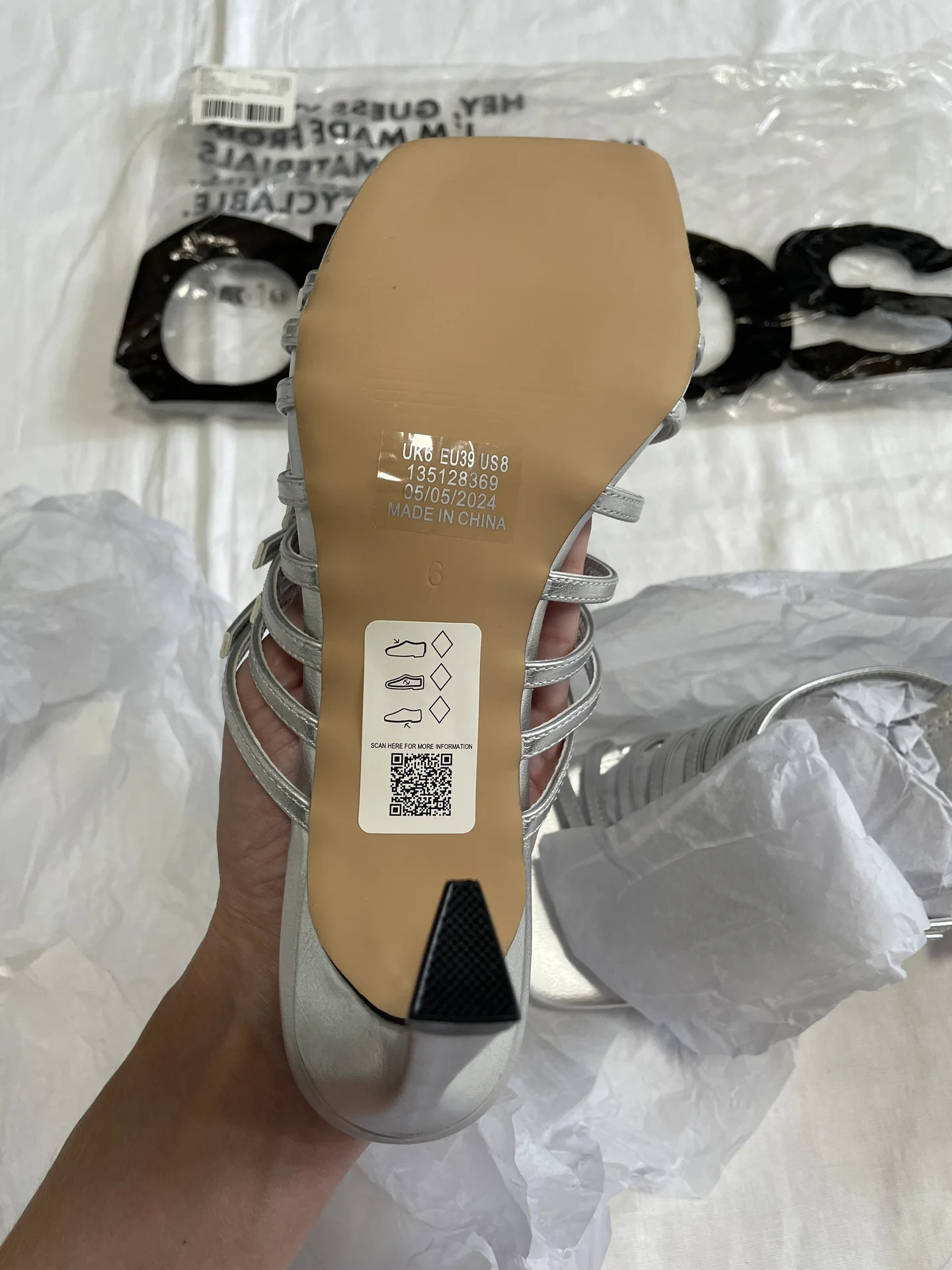 Босоножки topshop 39 р-р на каблуке серебристые - миниатюра 4