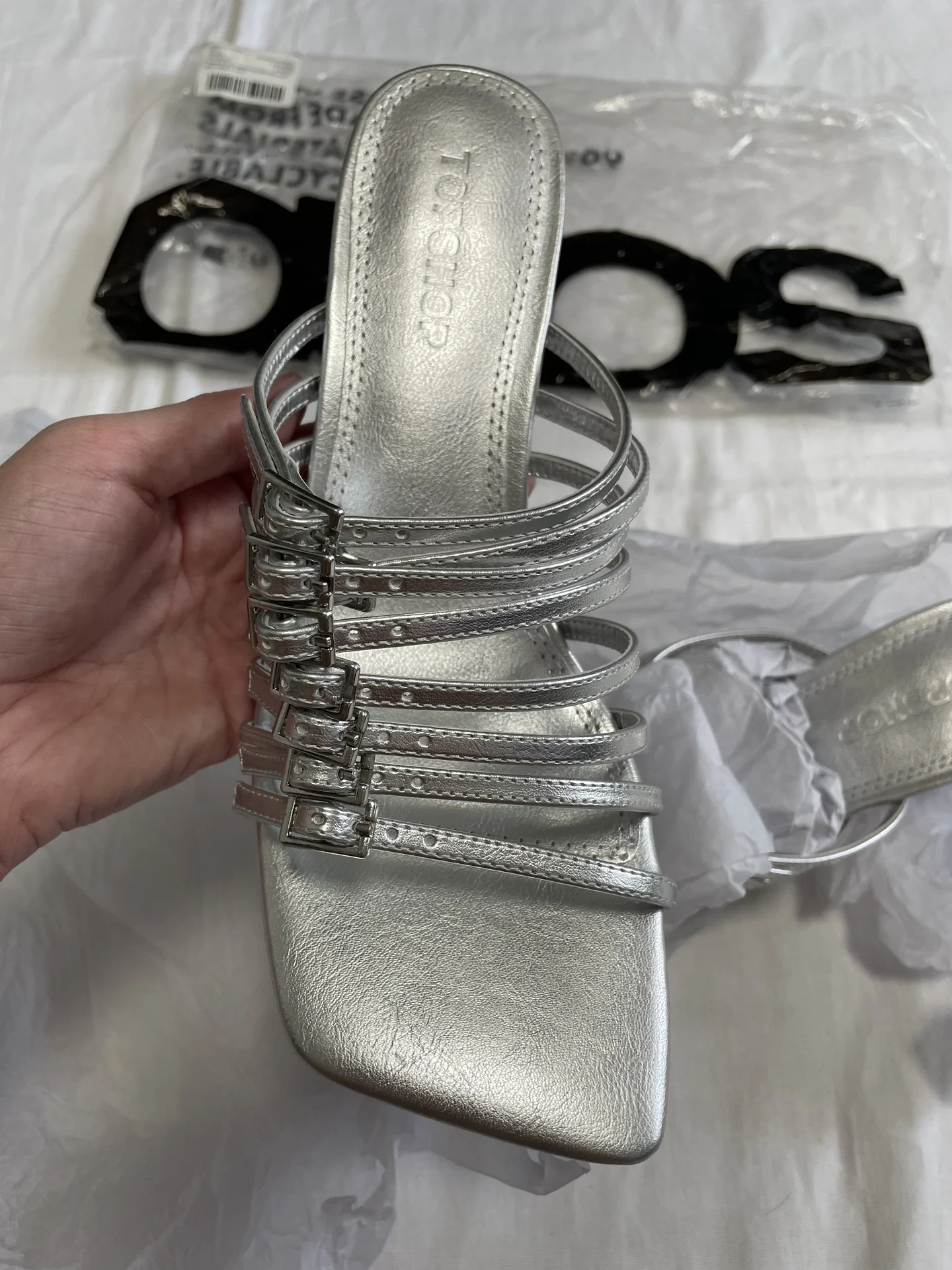 Босоножки topshop 39 р-р на каблуке серебристые - миниатюра 5