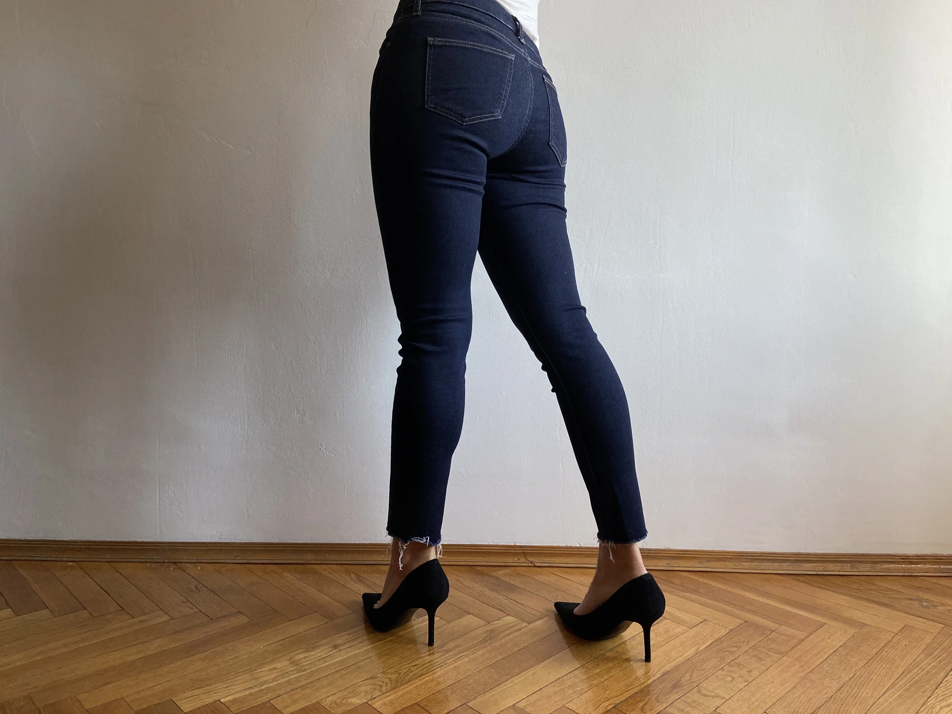 джинсы Uniqlo 26/27 зауженные skinny - миниатюра 2