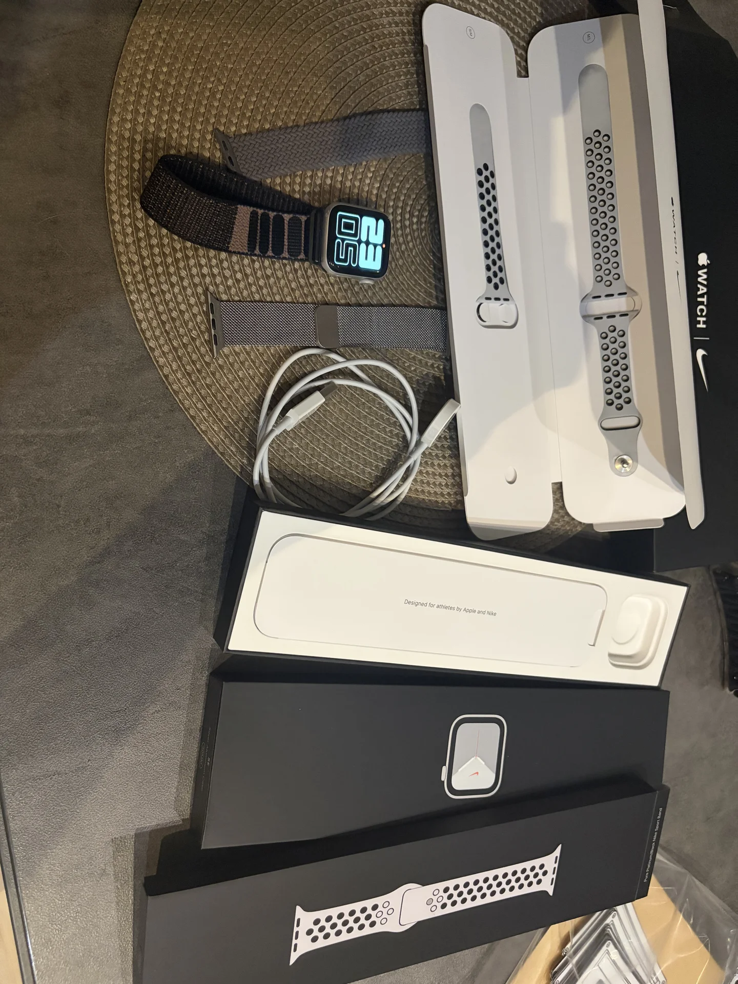 Apple Watche se 40mm nike - миниатюра 8
