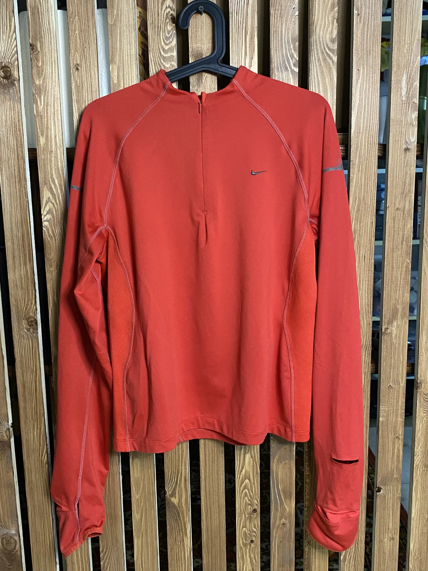 Лонгслив nike для тренировок - изображение 1