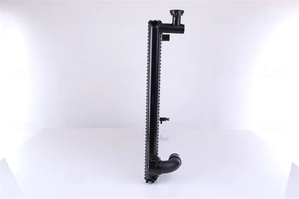 Радиатор, охлаждение двигателя 646829 NISSENS ориг - миниатюра 4