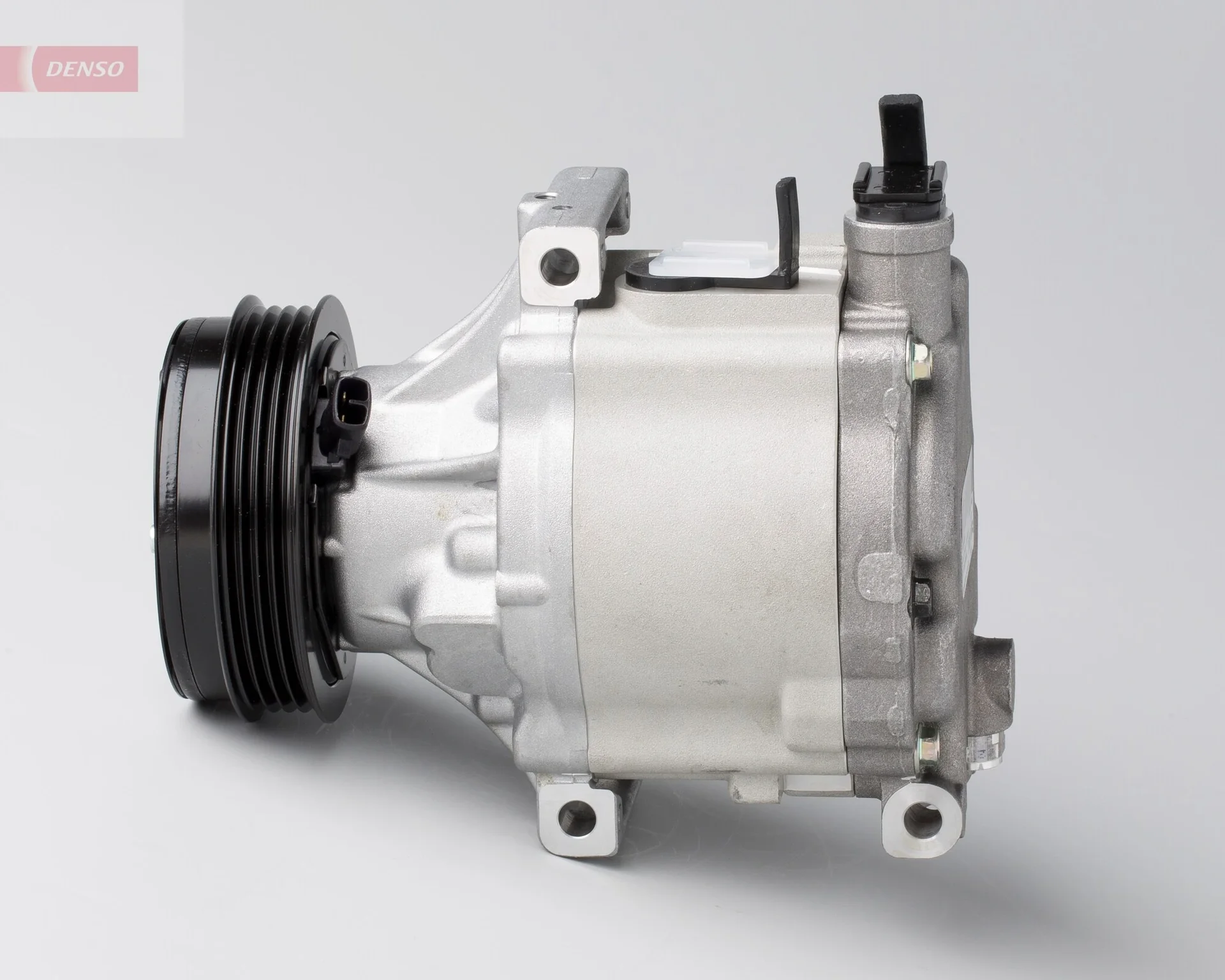 Компрессор, кондиционер DCP36001 DENSO оригинал - изображение 1