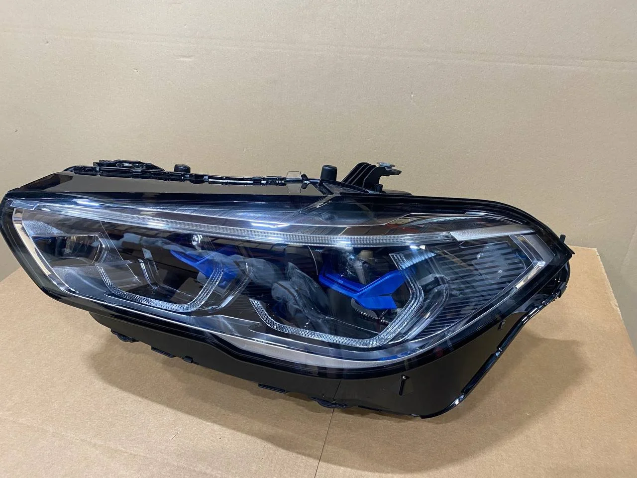 G05 фара лазерная левая 63119850425 BMW уценен. - миниатюра 2