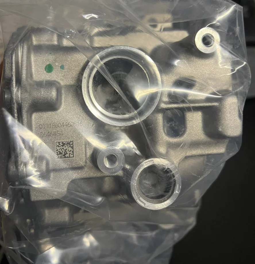 B58c масляный насос 11418646454 BMW оригинал - миниатюра 2