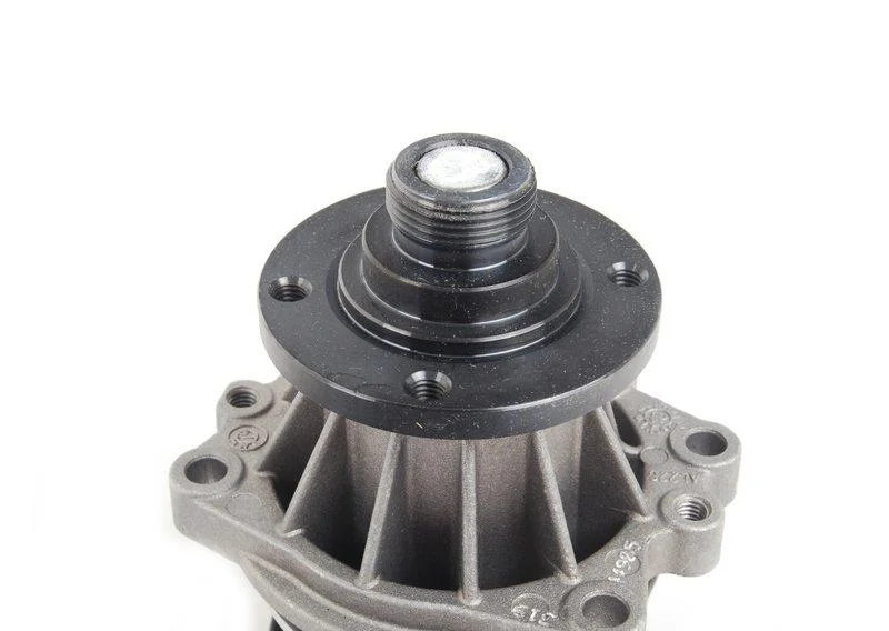 M52/m54 помпа охлаждения 11517509985 BMW оригинал - изображение 1