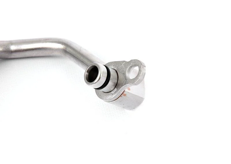 B46/b48 патрубок охлаждения турбины 11537643094 BMW - изображение 1