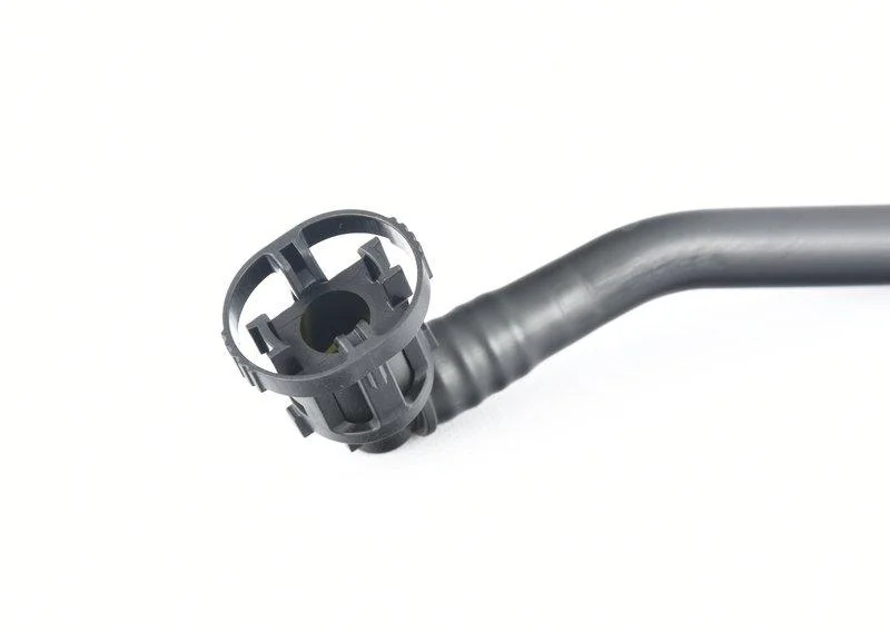 B37/b38 вакуумный трубопровод 11668513331 BMW ориг - изображение 1