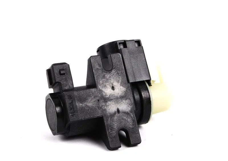 Преобразователь давления n54n63 11747548706 BMW - изображение 1