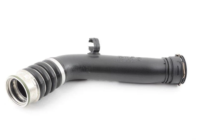 E84 патрубок интеркулера 13717588283 BMW оригинал - миниатюра 5