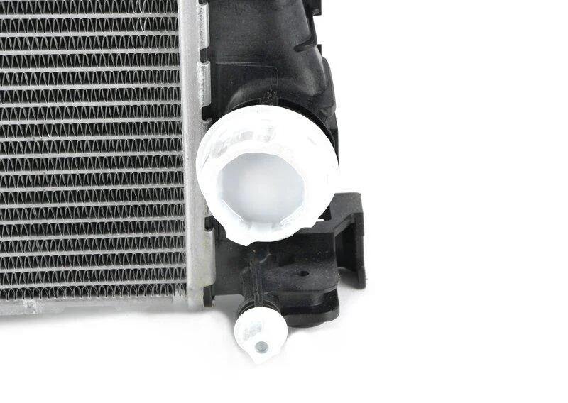 Радиатор g30 17118743664 BMW оригинал - миниатюра 4