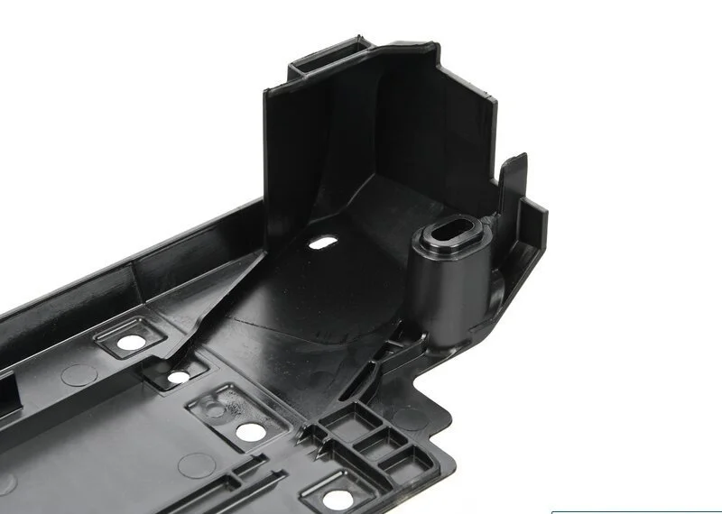 Щиток нж 17118666838 BMW оригинал - миниатюра 3