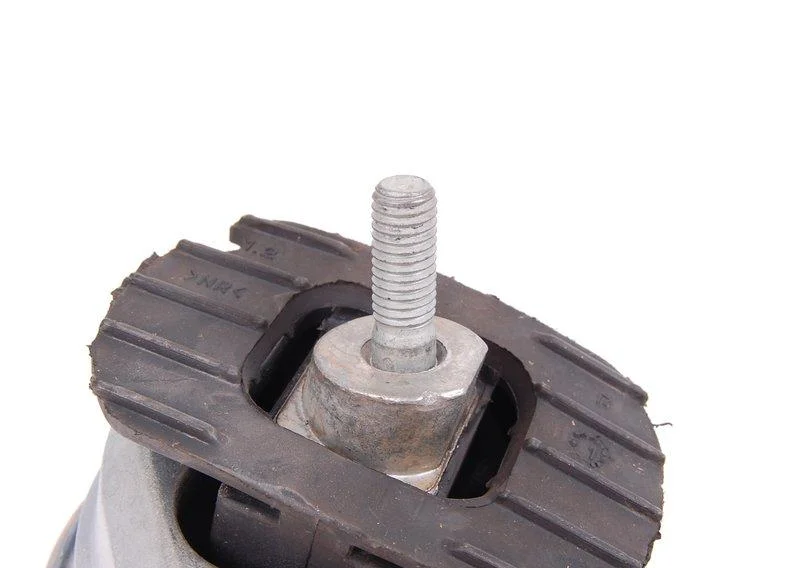 E60/e61/e64/e63 подушка крепления двигателя л 22116761089 BMW - изображение 1