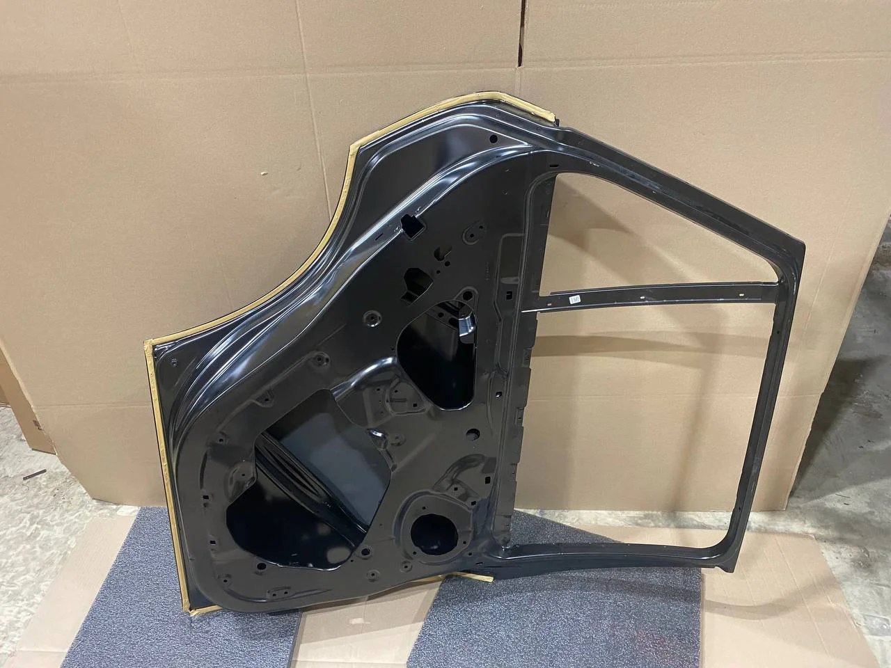 F15/f85 задняя левая дверь 41517386739 BMW уценен. - миниатюра 7