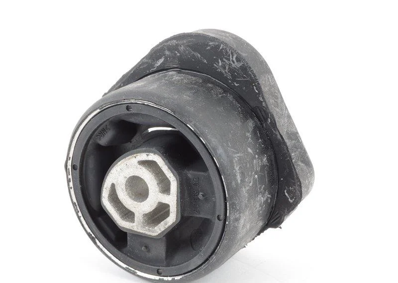 F10/f01 n57 подушка акпп большая 22326777390 BMW - изображение 1