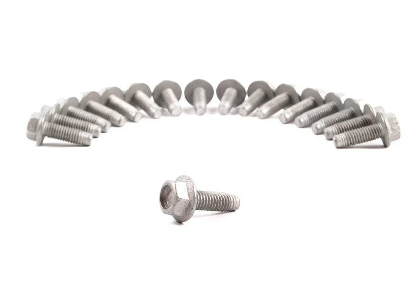 К-т болтов с шестигранной головкой 24117581606 BMW - изображение 1