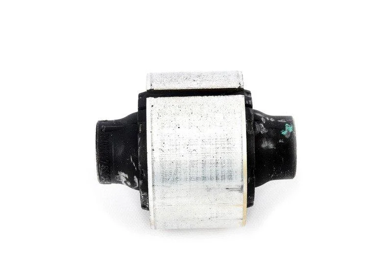 F85/f86 сайлентблок переднего рычага 31107850276 BMW - изображение 1