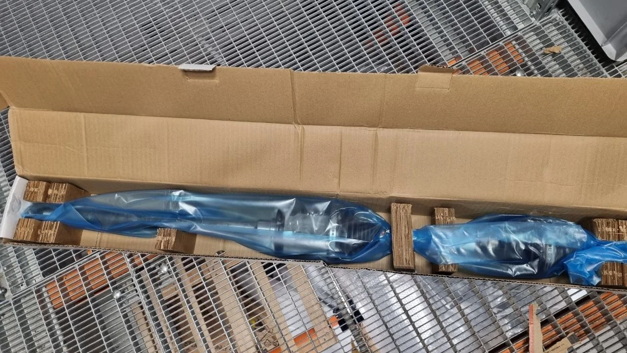 E70/f15 передний правый привод 31607622884 BMW - миниатюра 3
