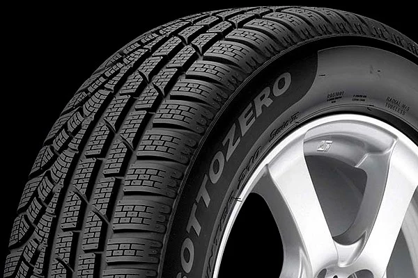 Шина 275/40r19 105v pirelli sz2 r-f ? 36122220249 BMW