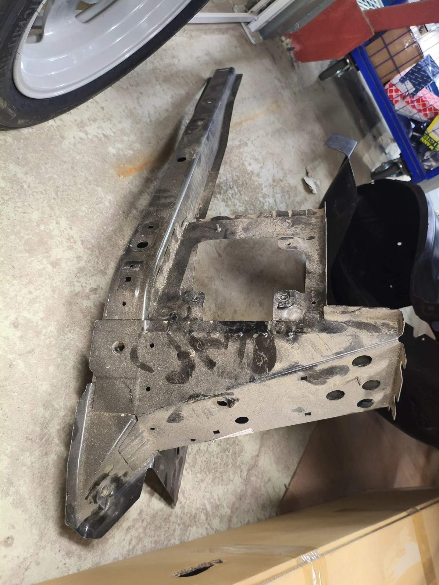 G30 передний лонжерон правый 41007412942 BMW ориг - миниатюра 3