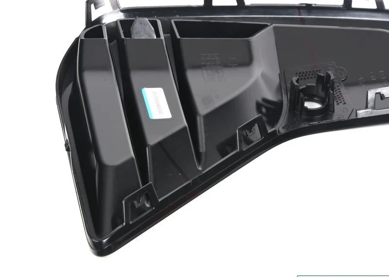 Крышка воздуховода л. g01 / g02 51115A477B1 BMW - изображение 1
